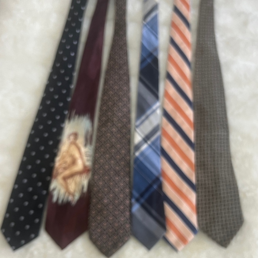 Elegant Men's Tie Collection - Assorted Colors